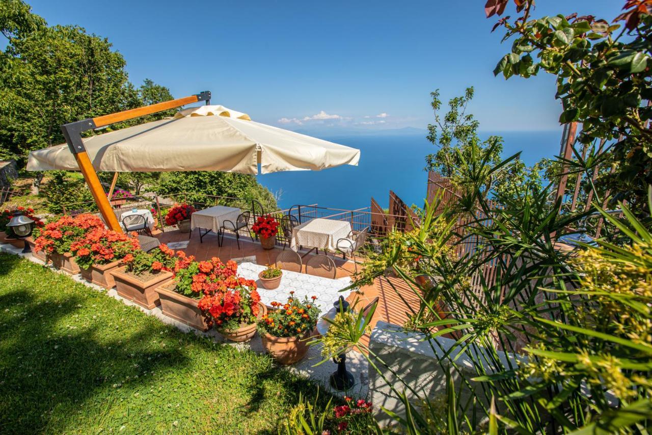 Nido Degli Dei Villa อาเจโรลา ภายนอก รูปภาพ