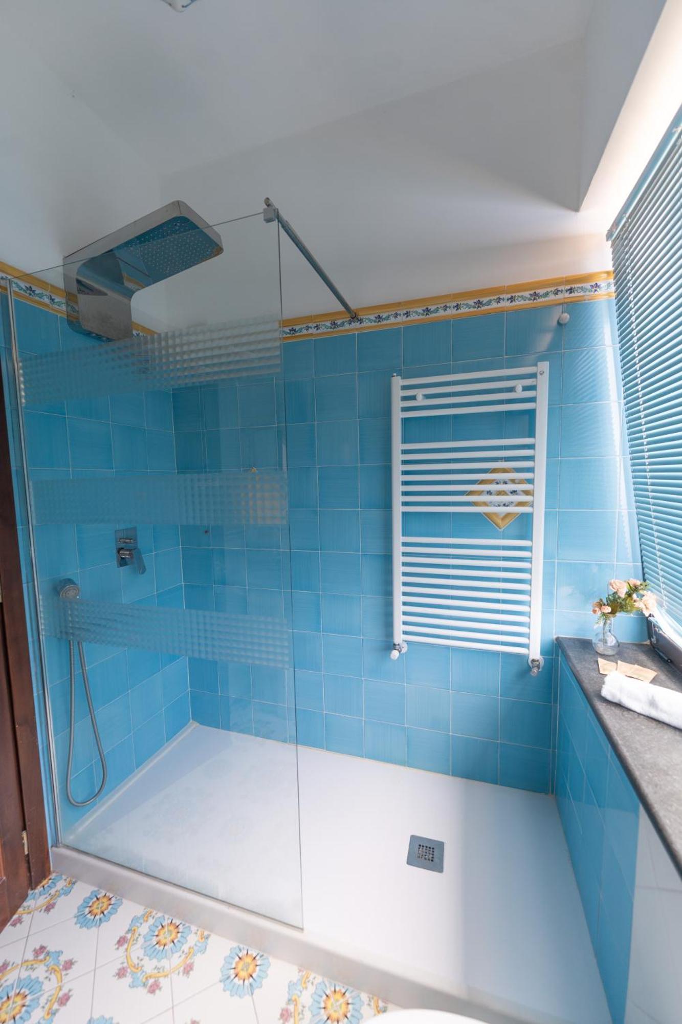 Nido Degli Dei Villa อาเจโรลา ภายนอก รูปภาพ