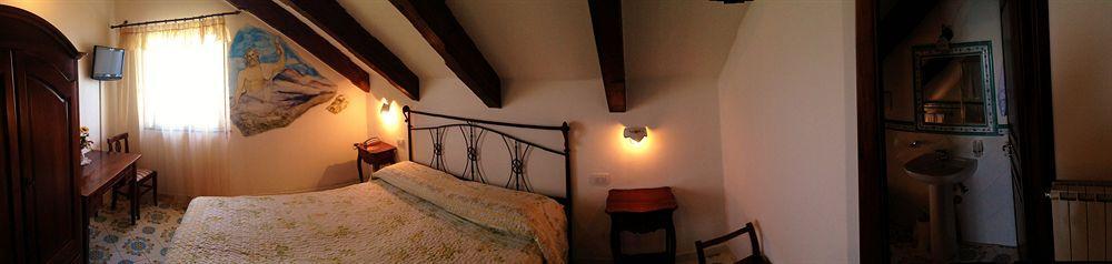 Nido Degli Dei Villa อาเจโรลา ภายนอก รูปภาพ