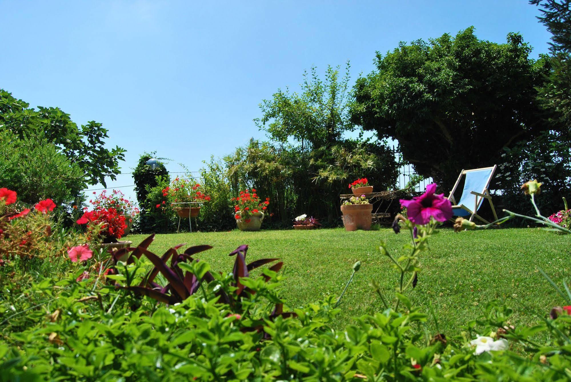 Nido Degli Dei Villa อาเจโรลา ภายนอก รูปภาพ